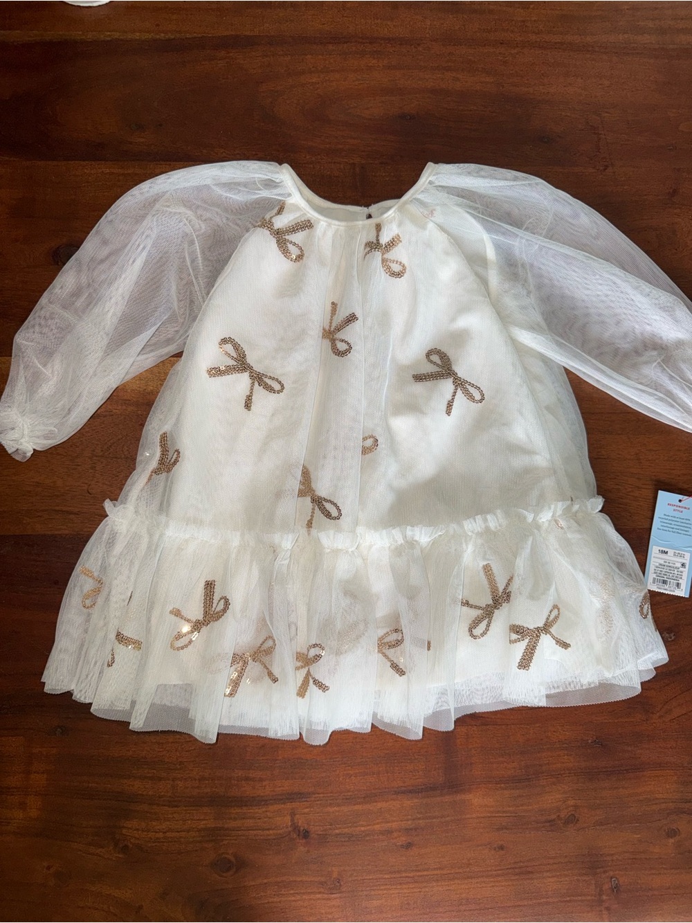 Old Navy Cream Bow Baby Skirt - 18M